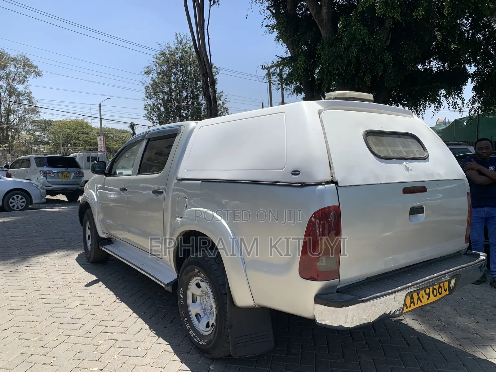Toyota Hilux 2010 Silver