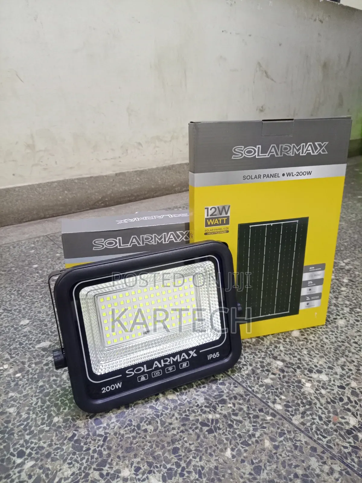 SolarMax 200W Solar LED Outdoor Flood Light With 12W 5V Solar Panel