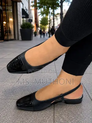 Three Show Slingback Flat Shoes