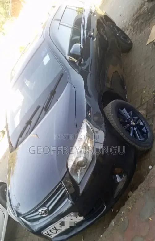 Toyota Corolla Fielder 2010 Black