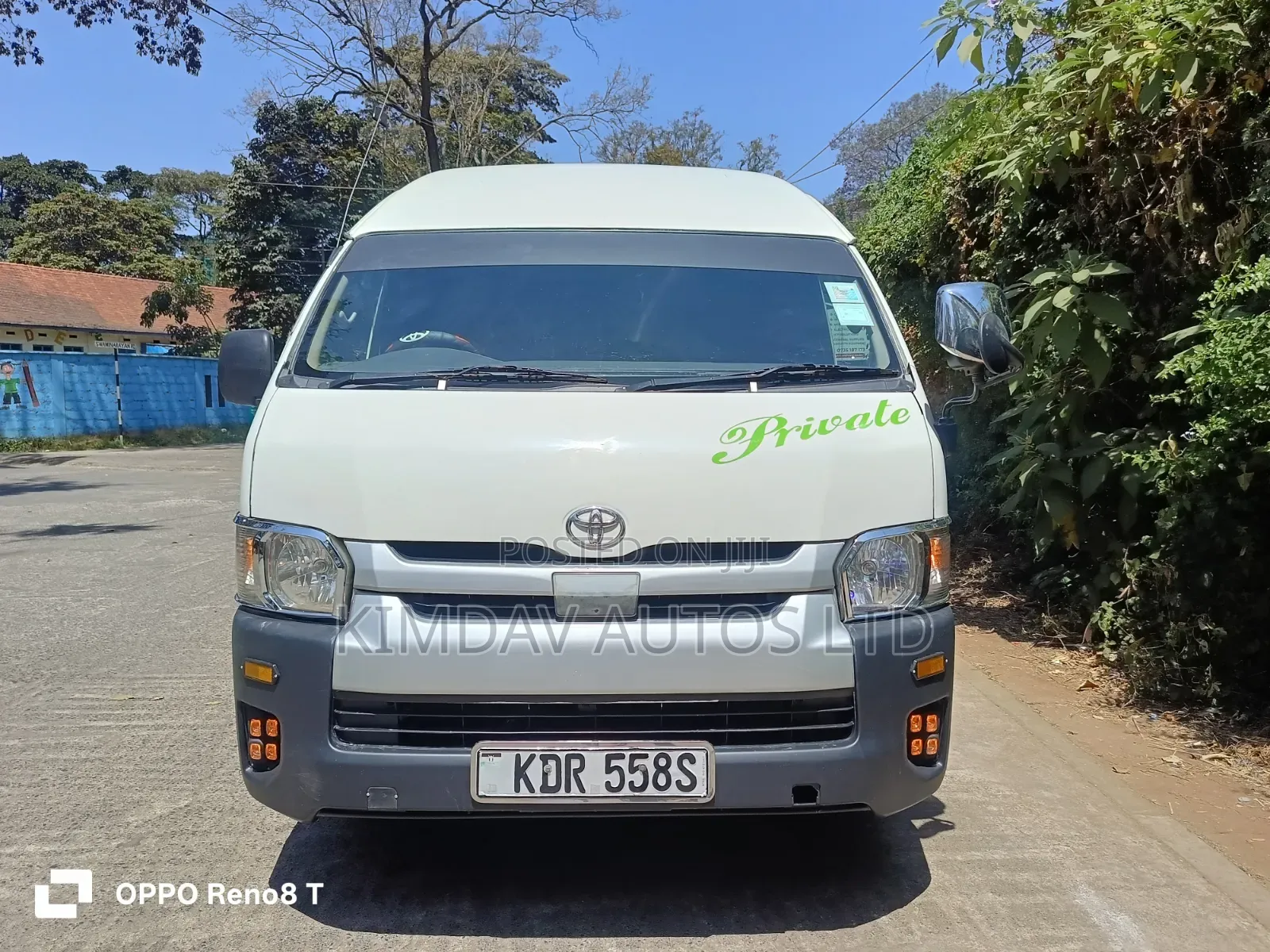 Toyota HiAce 2019 White