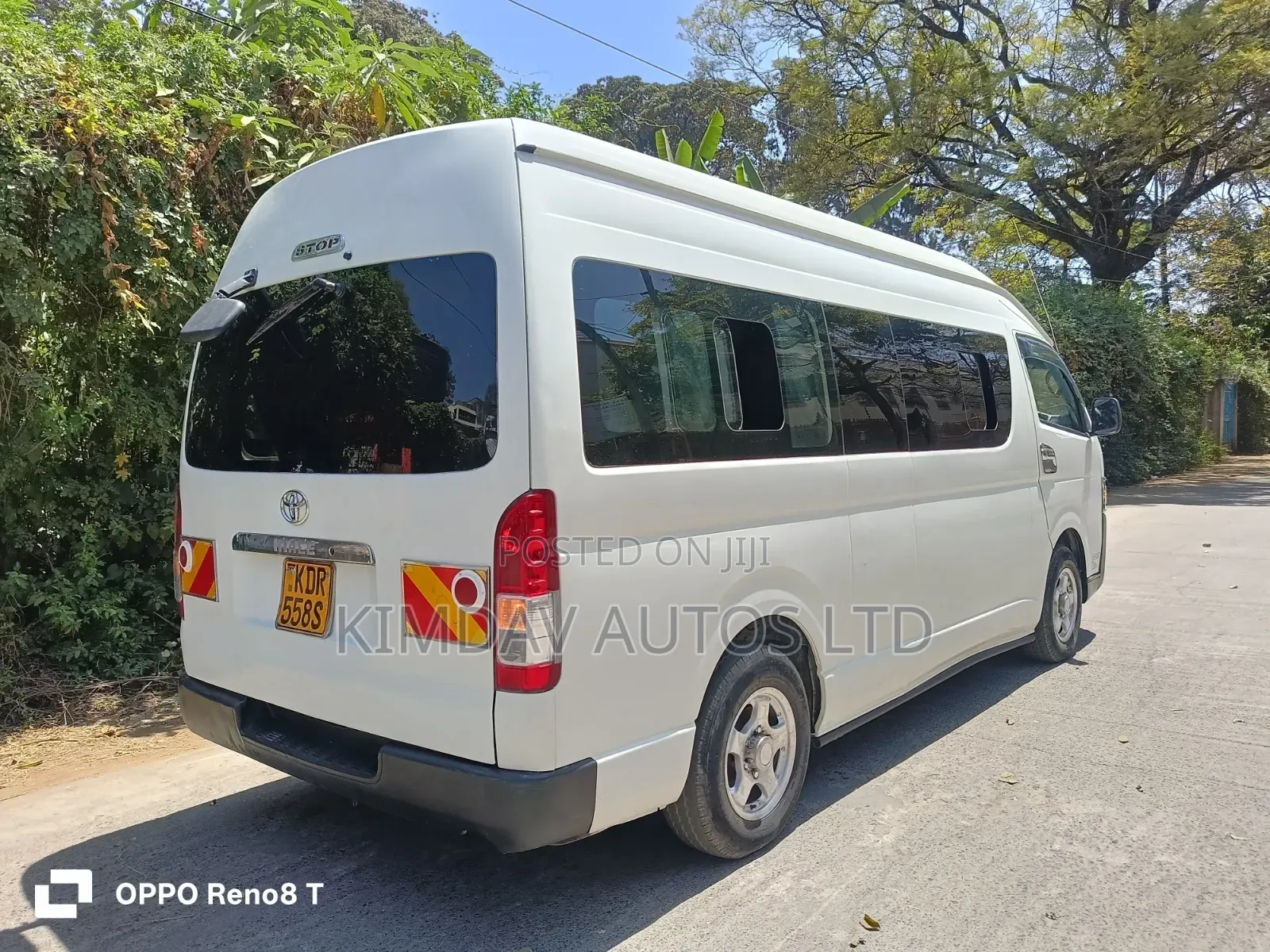 Toyota HiAce 2019 White
