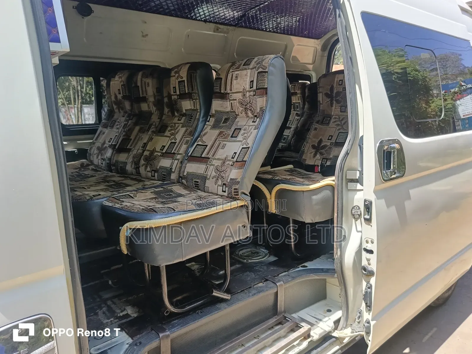 Toyota HiAce 2019 White