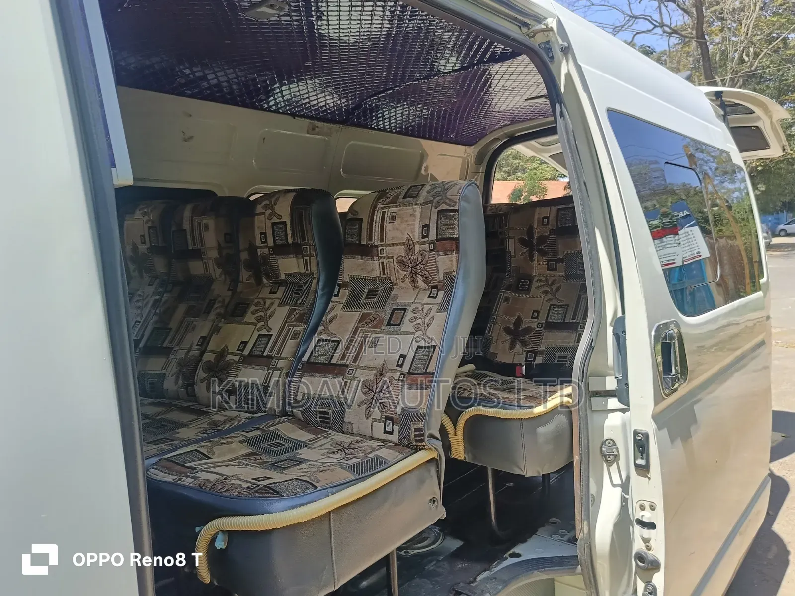 Toyota HiAce 2019 White