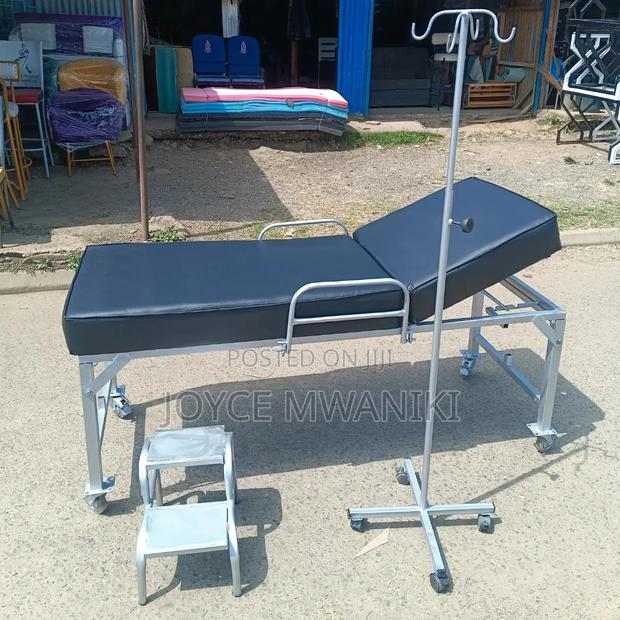Examination Hospital Bed, Drip Stand, Stepper  - thumbnail 2