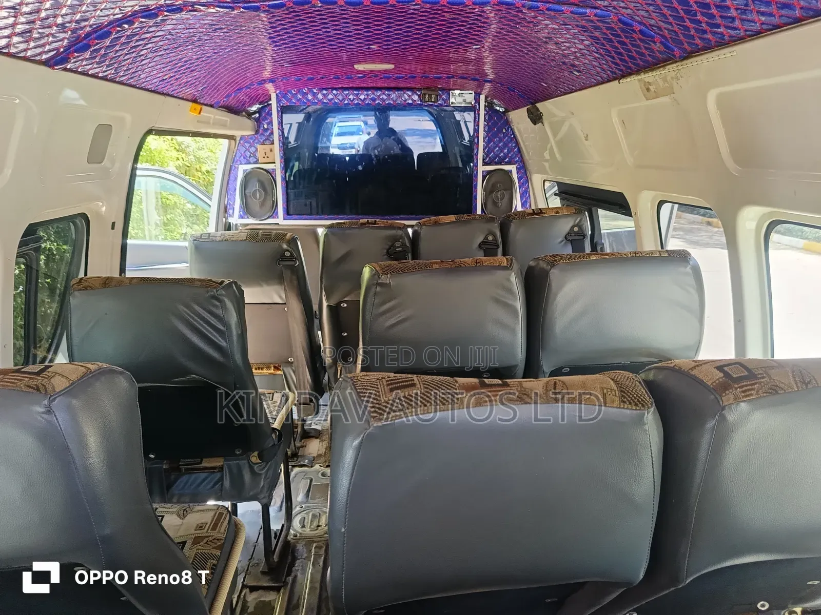 Toyota HiAce 2019 White