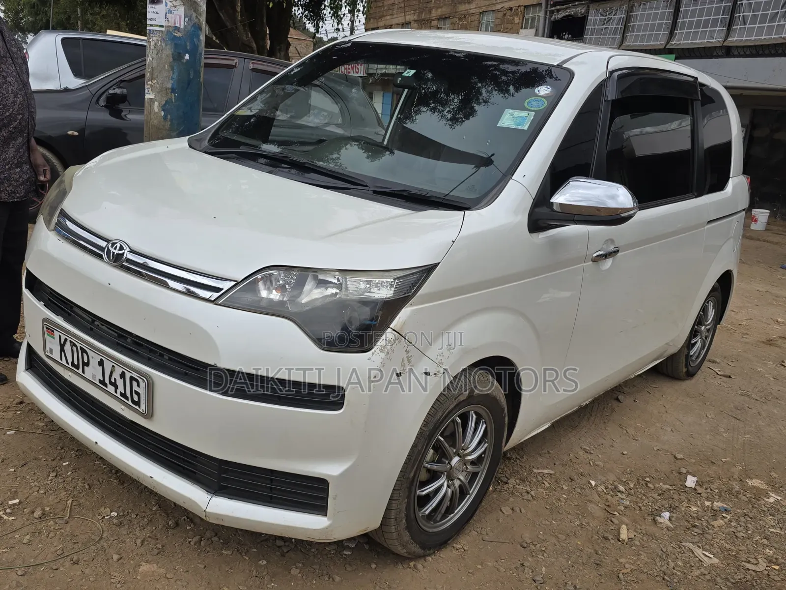 Toyota Spade 2017 Pearl