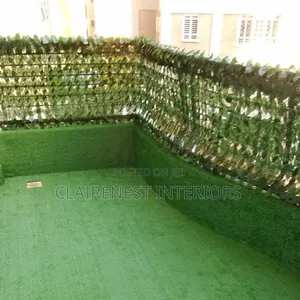 Stylish Artificial Hedge Fencing With Artificial Fence