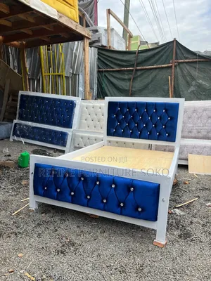 Blue Mocket Bed 5x6 and 6x6 Available