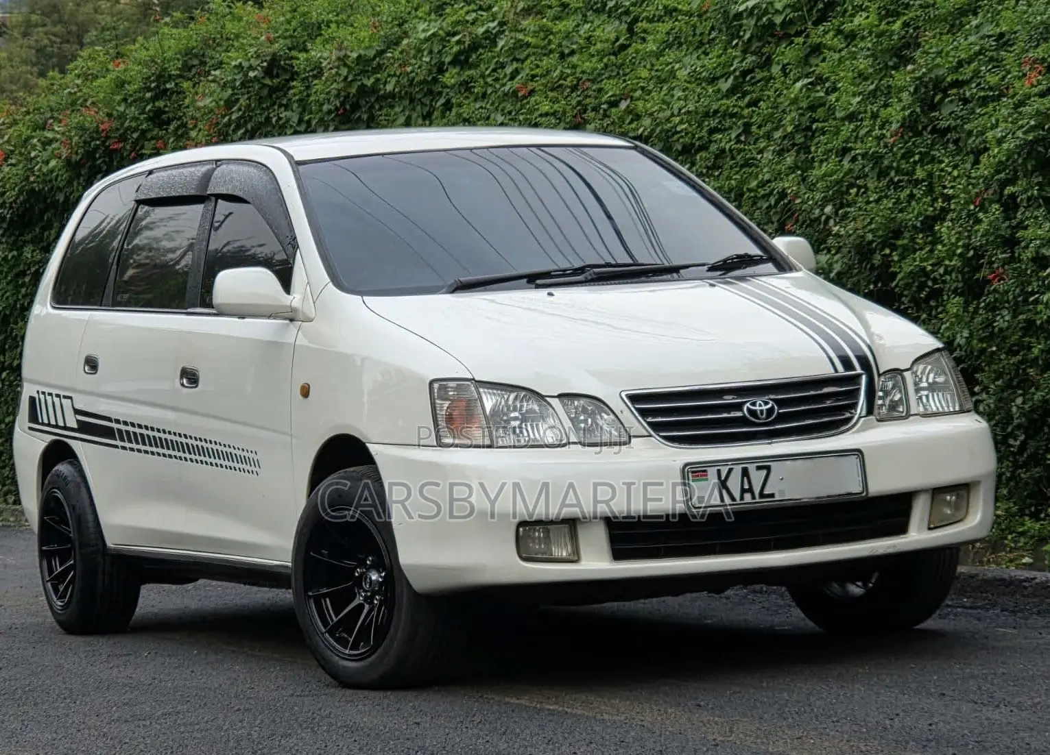 Toyota Gaia 2000 Pearl