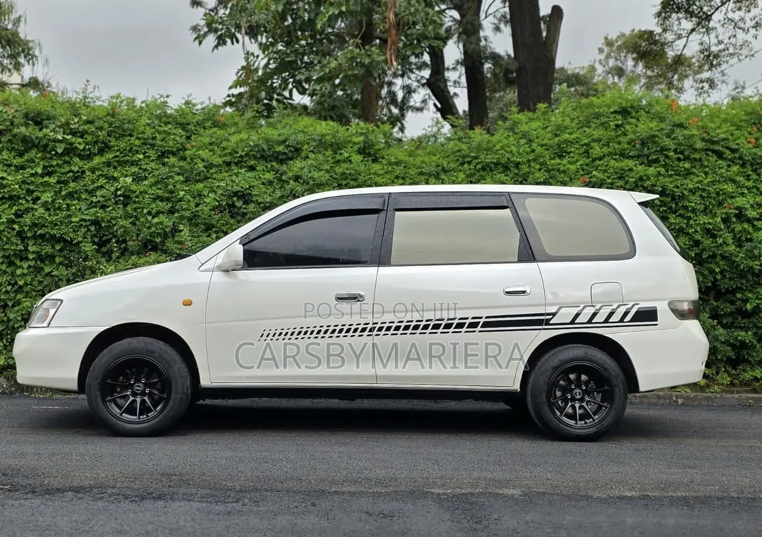 Toyota Gaia 2000 Pearl