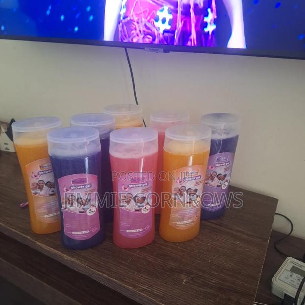 Marie Cleans Shower Gels - thumbnail 7