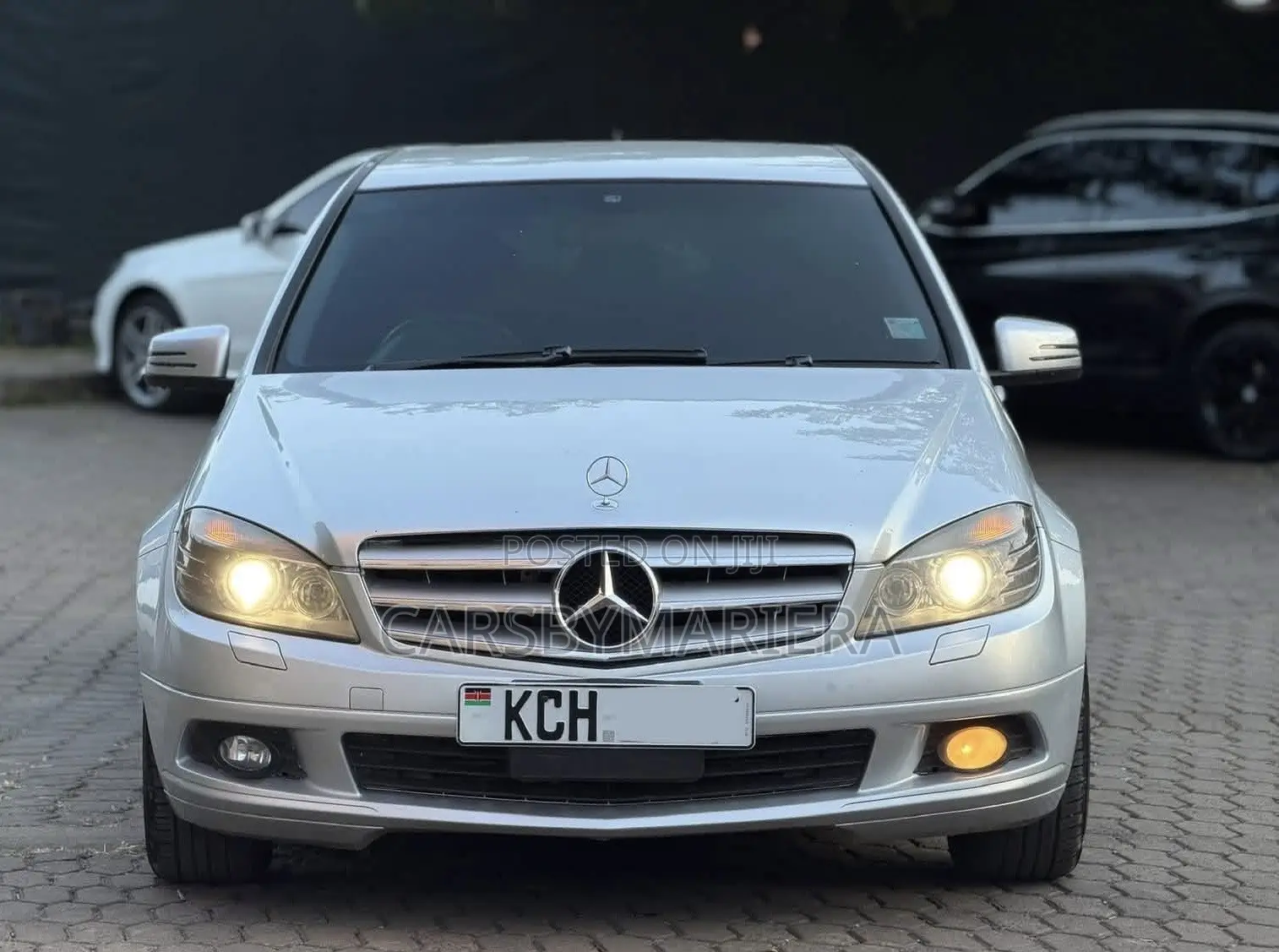Mercedes-Benz C200 2010 Silver