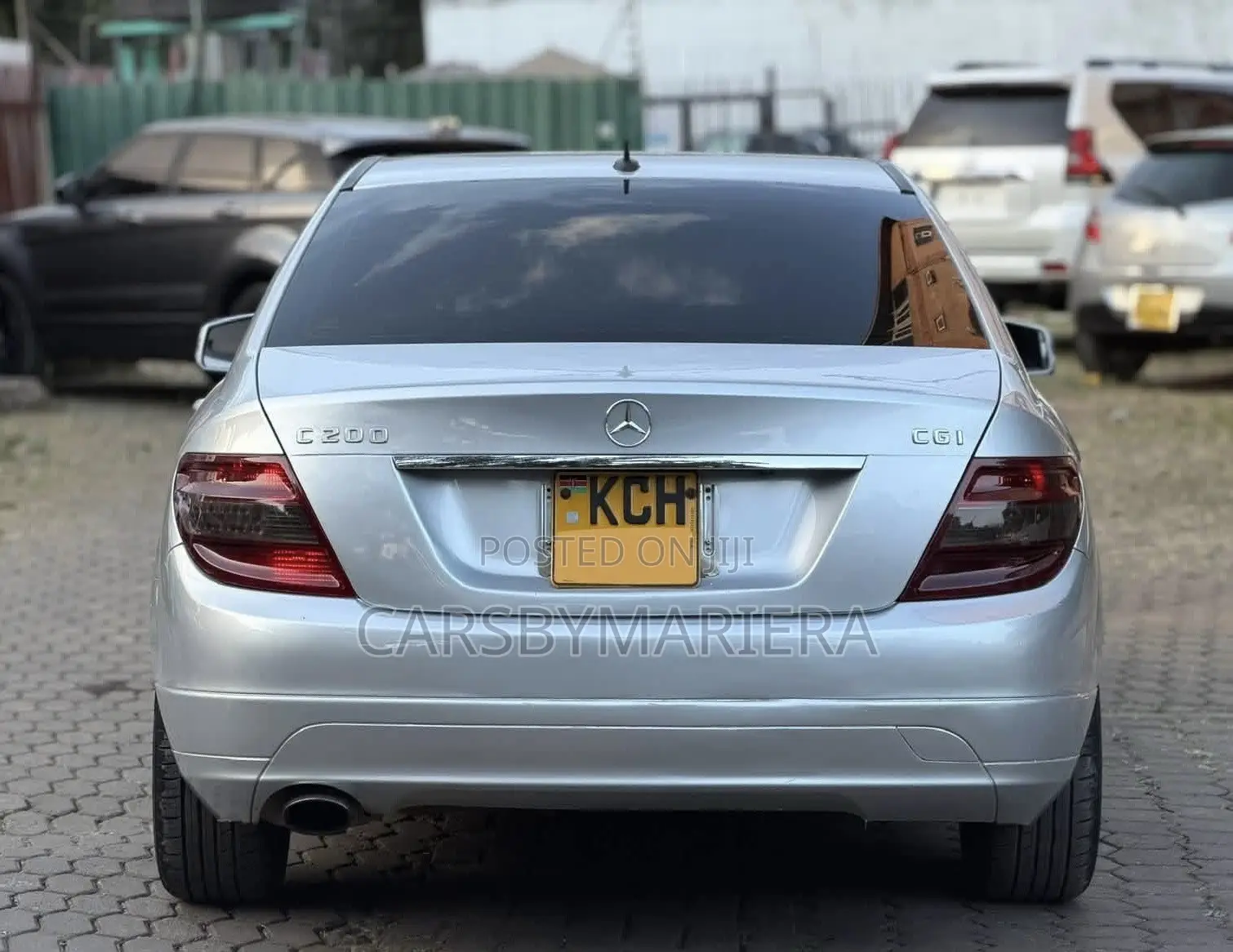 Mercedes-Benz C200 2010 Silver