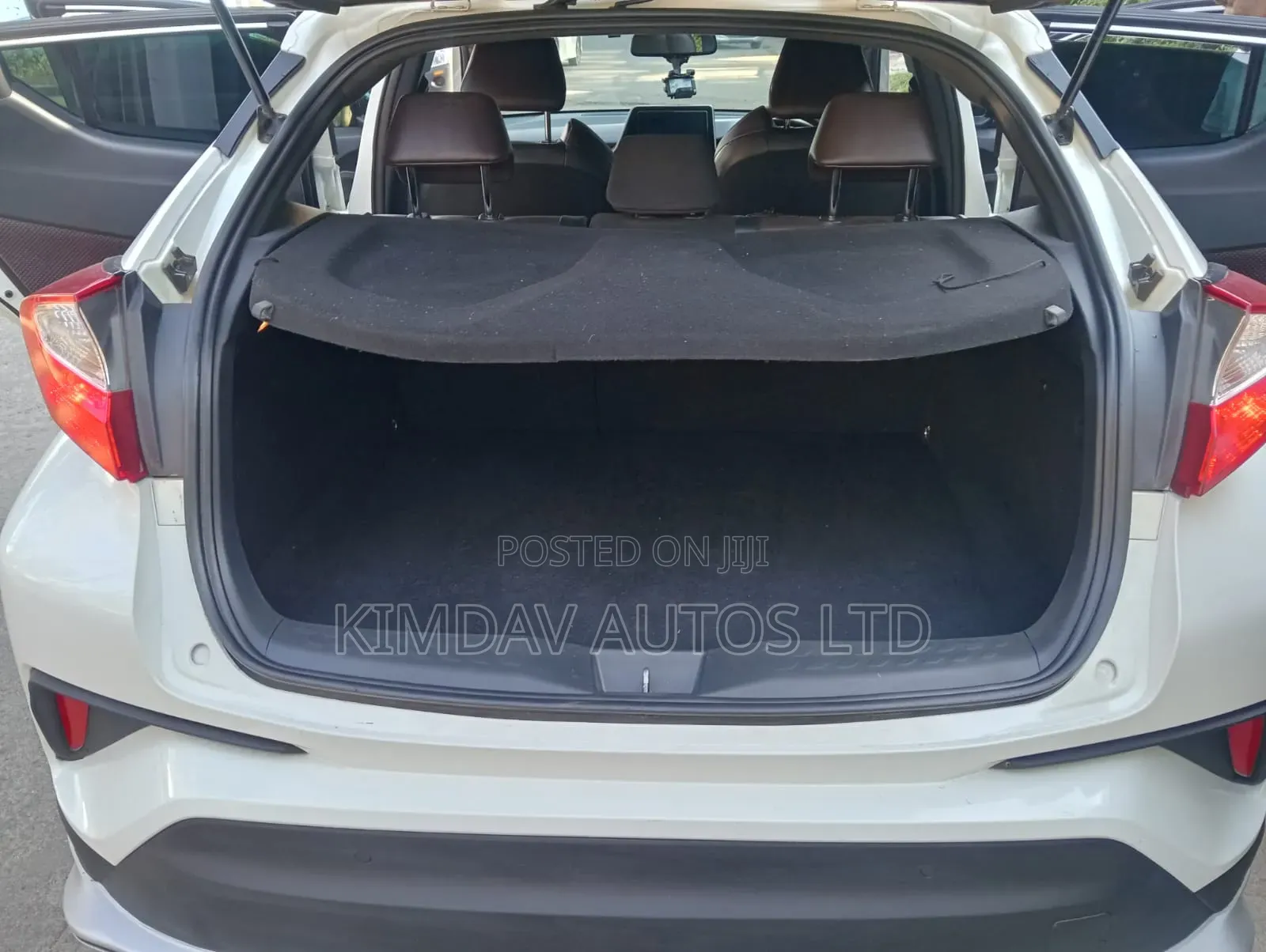 Toyota C-HR 2017 White