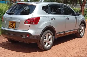 Nissan Dualis 2012 Silver