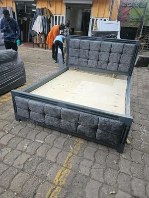 Gray Pure Mocket Bed
