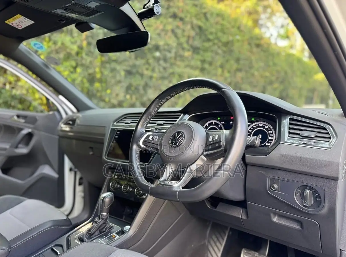 Volkswagen Tiguan 2.0T S AWD 4MOTION 2019 White