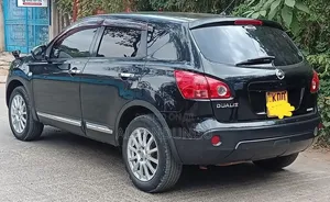 Nissan Dualis 2013 Black