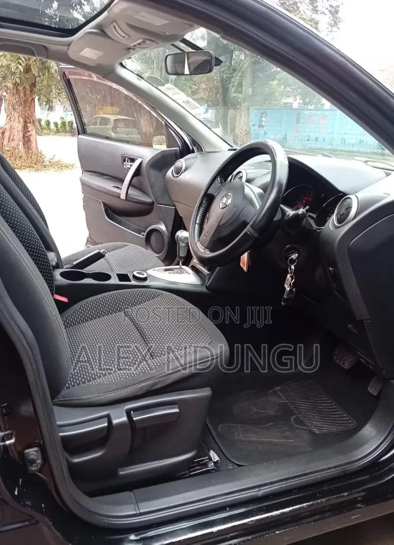 Nissan Dualis 2013 Black