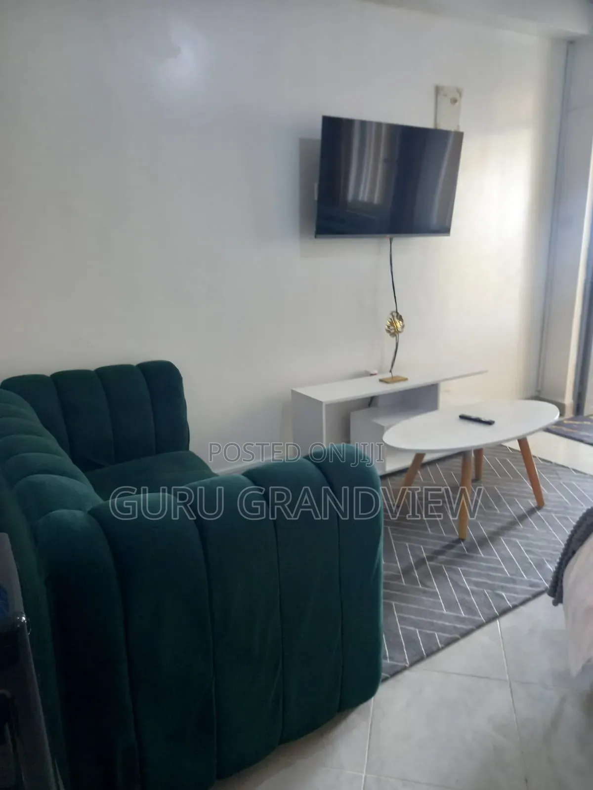 Meru Makutano Studio Airbnb