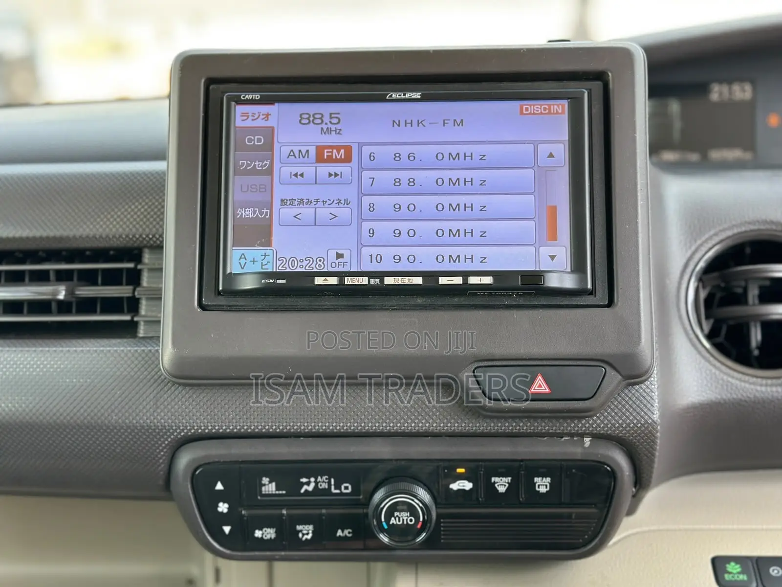 Honda N-Box 660 FWD 2019 Silver