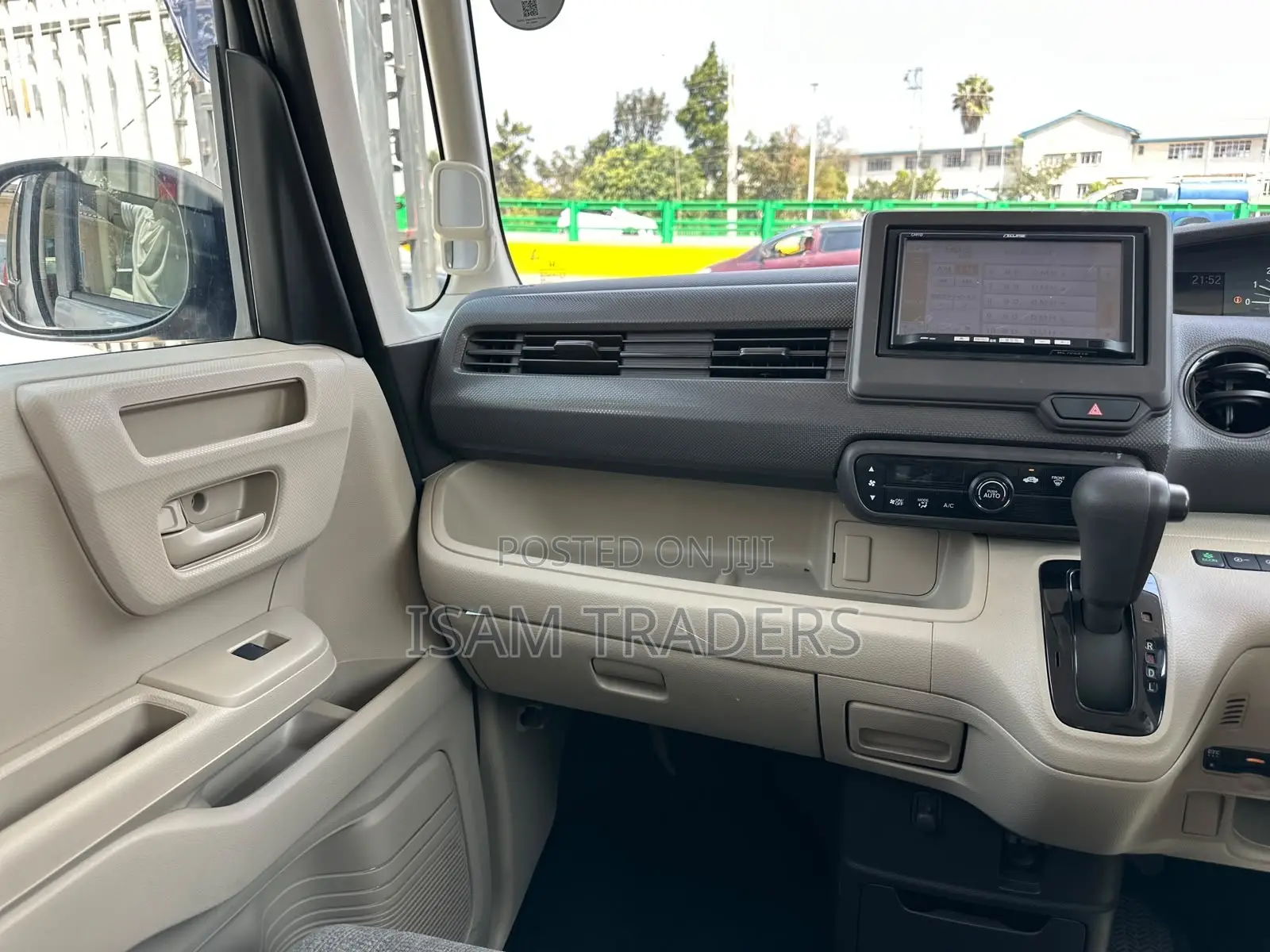 Honda N-Box 660 FWD 2019 Silver