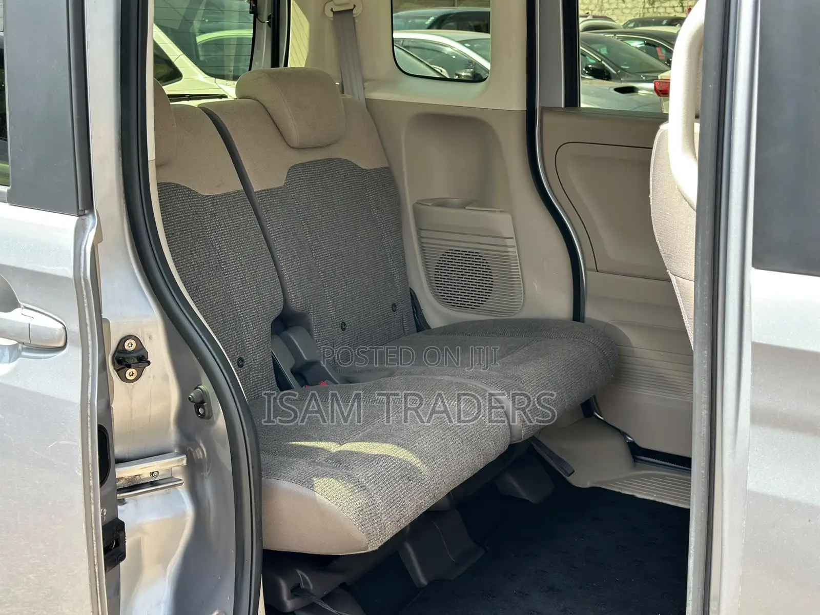 Honda N-Box 660 FWD 2019 Silver
