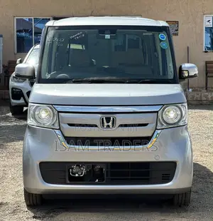 Honda N-Box 660 FWD 2019 Silver