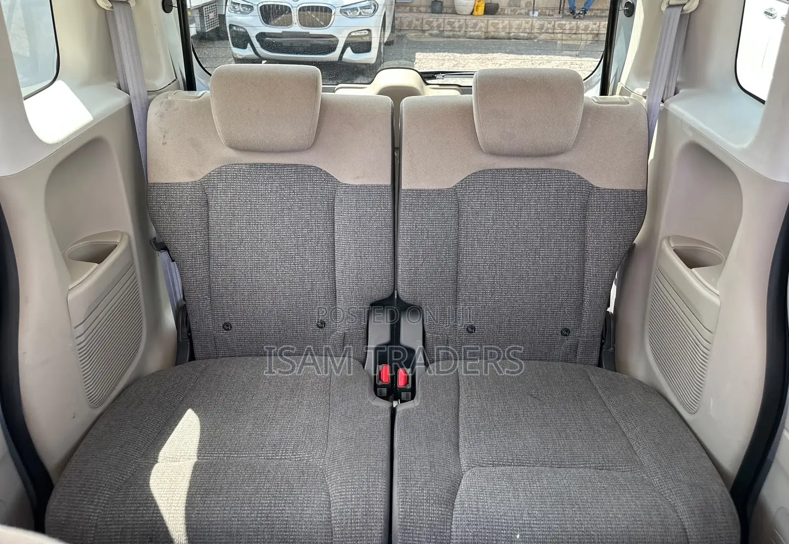 Honda N-Box 660 FWD 2019 Silver