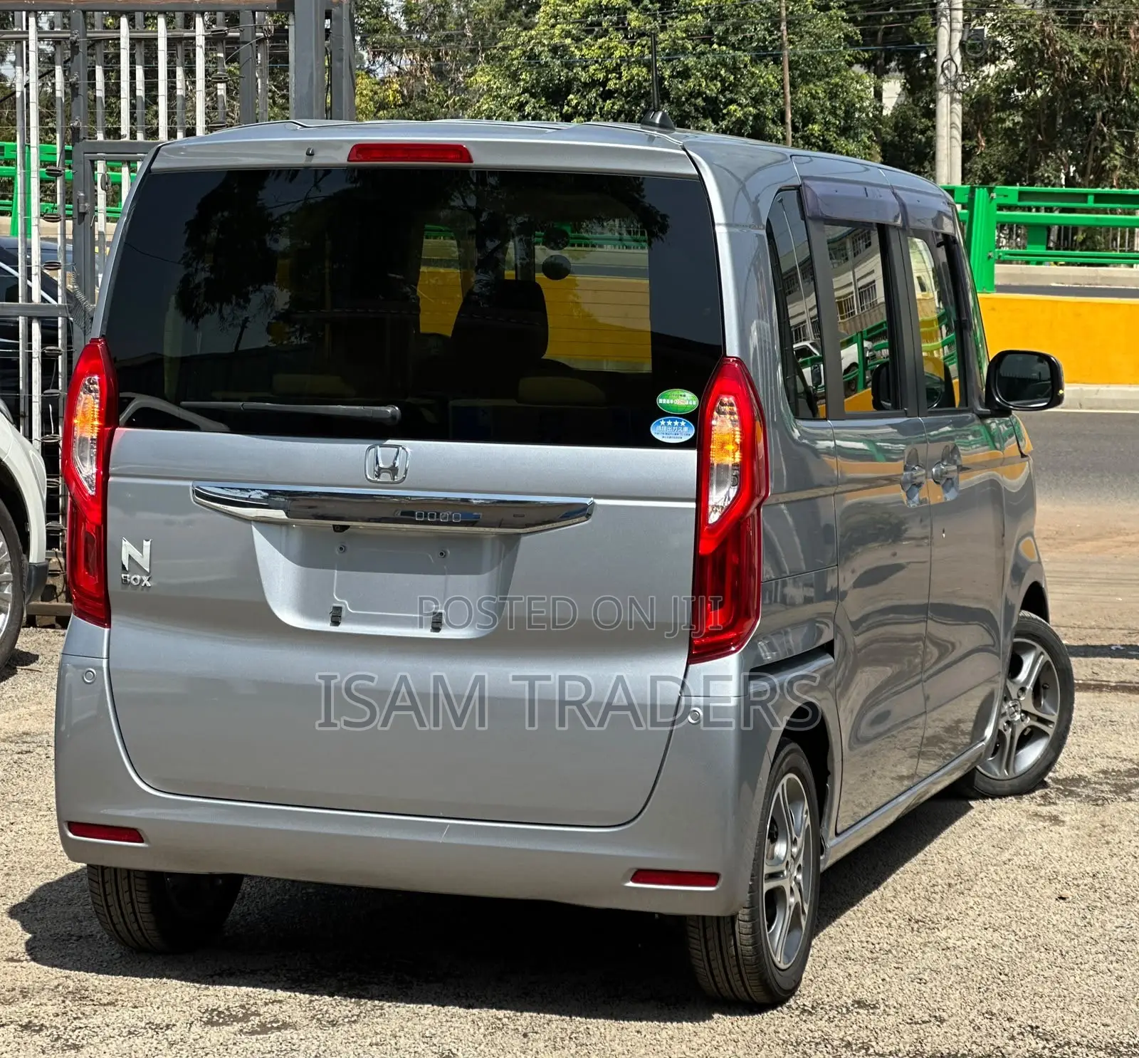 Honda N-Box 660 FWD 2019 Silver