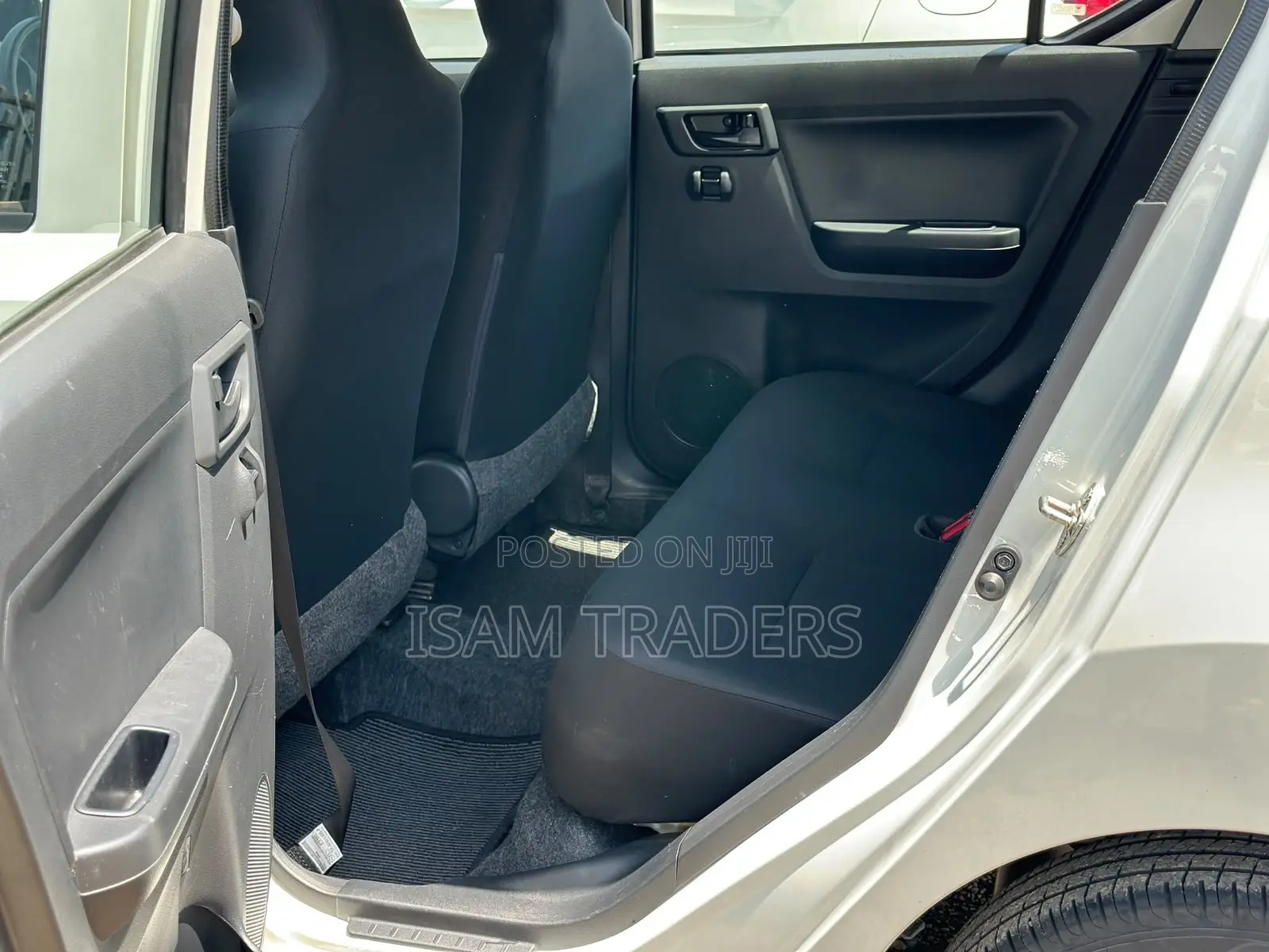 Toyota Pixis 2019 Pearl
