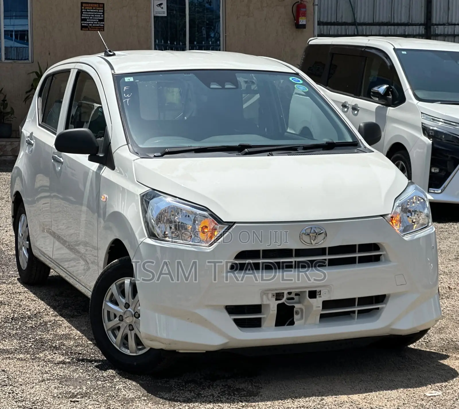 Toyota Pixis 2019 Pearl