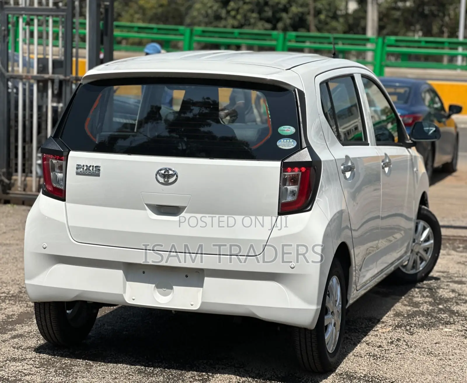 Toyota Pixis 2019 Pearl