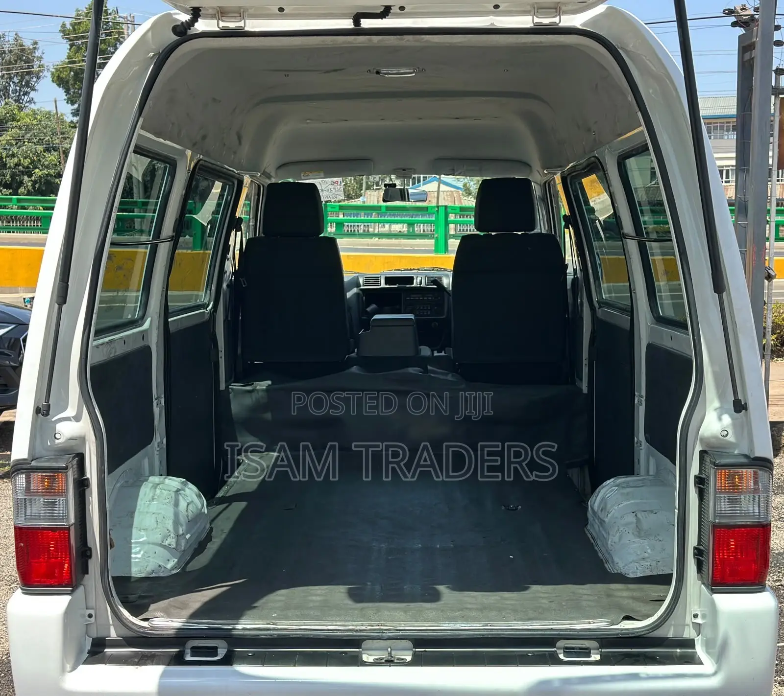 Mazda Bongo 2019 White