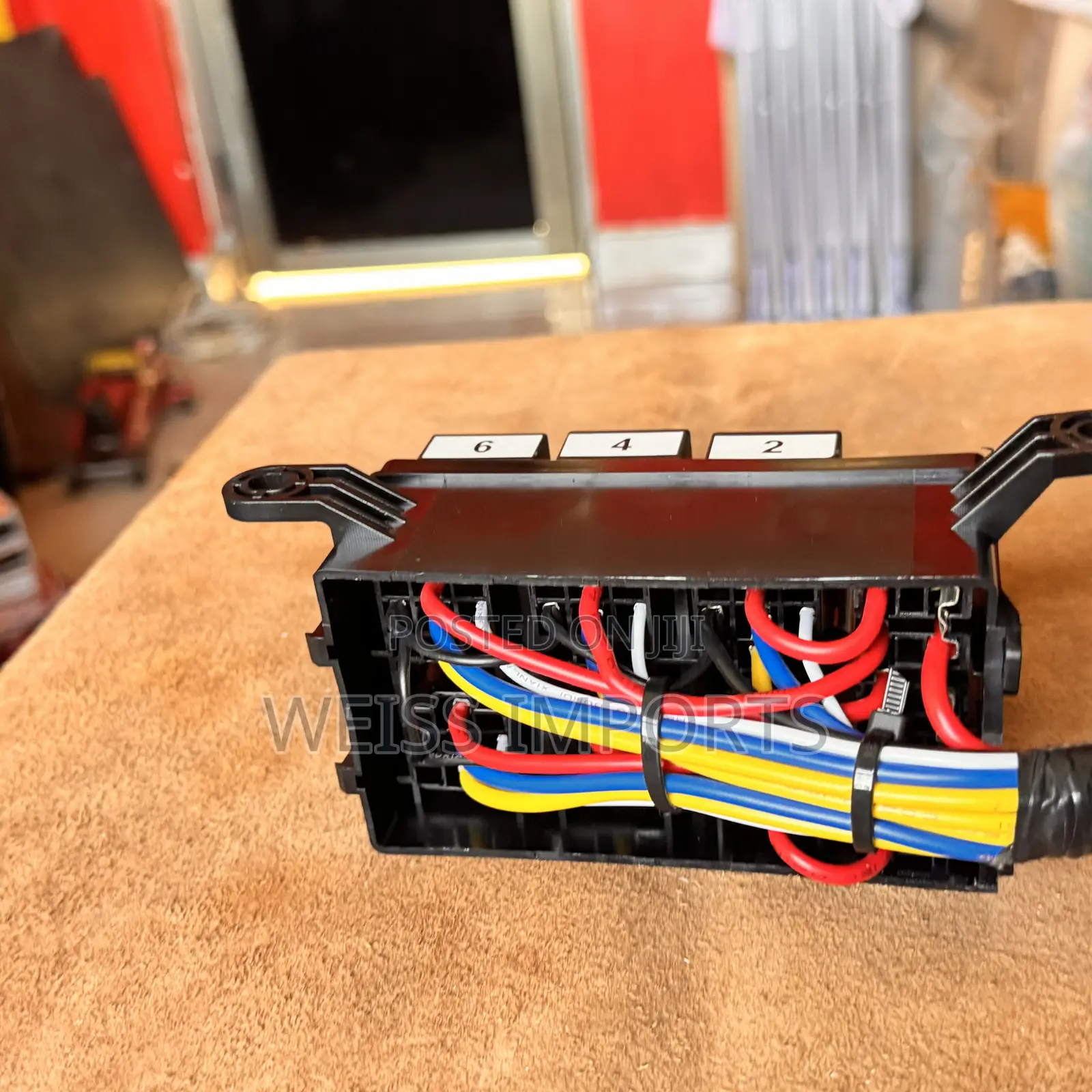 6way Prewired Relay and Fuse Box