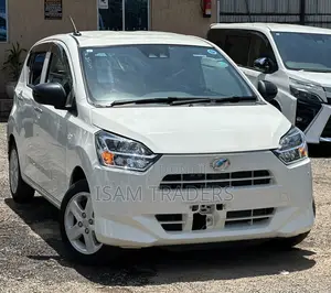 Daihatsu Mira 2019