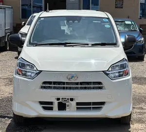 Daihatsu Mira 2019