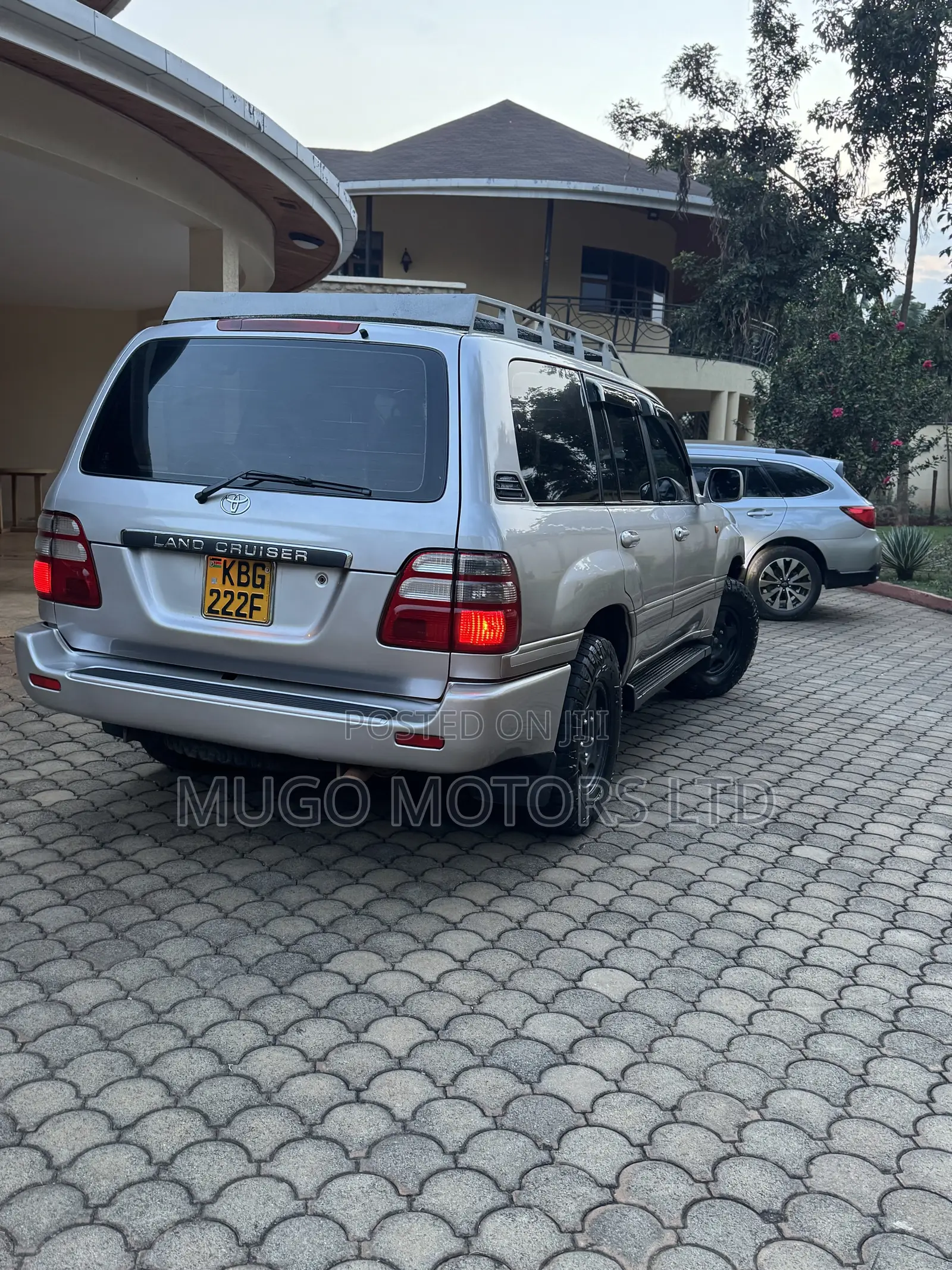 Toyota Land Cruiser 2002 Silver