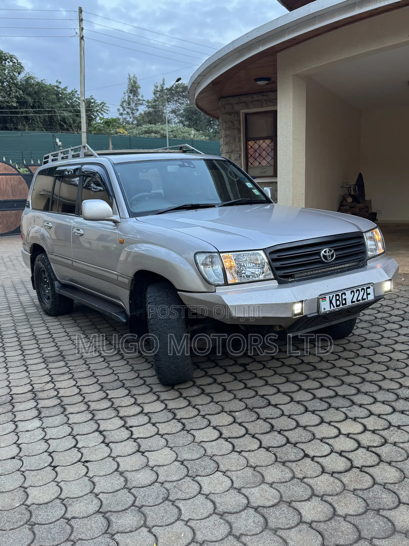 Toyota Land Cruiser 2002 Silver