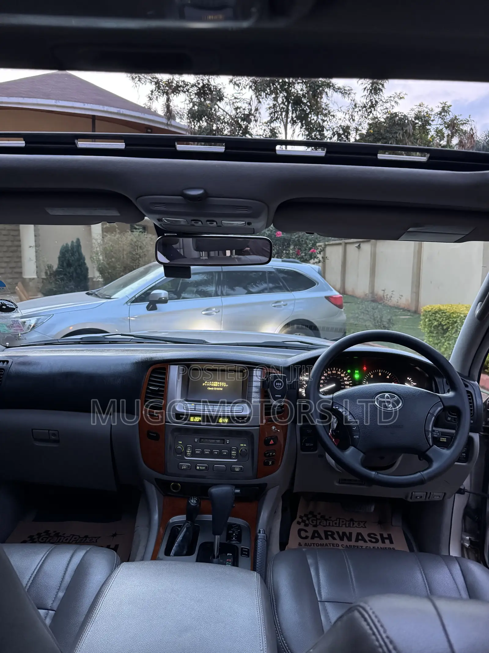 Toyota Land Cruiser 2002 Silver