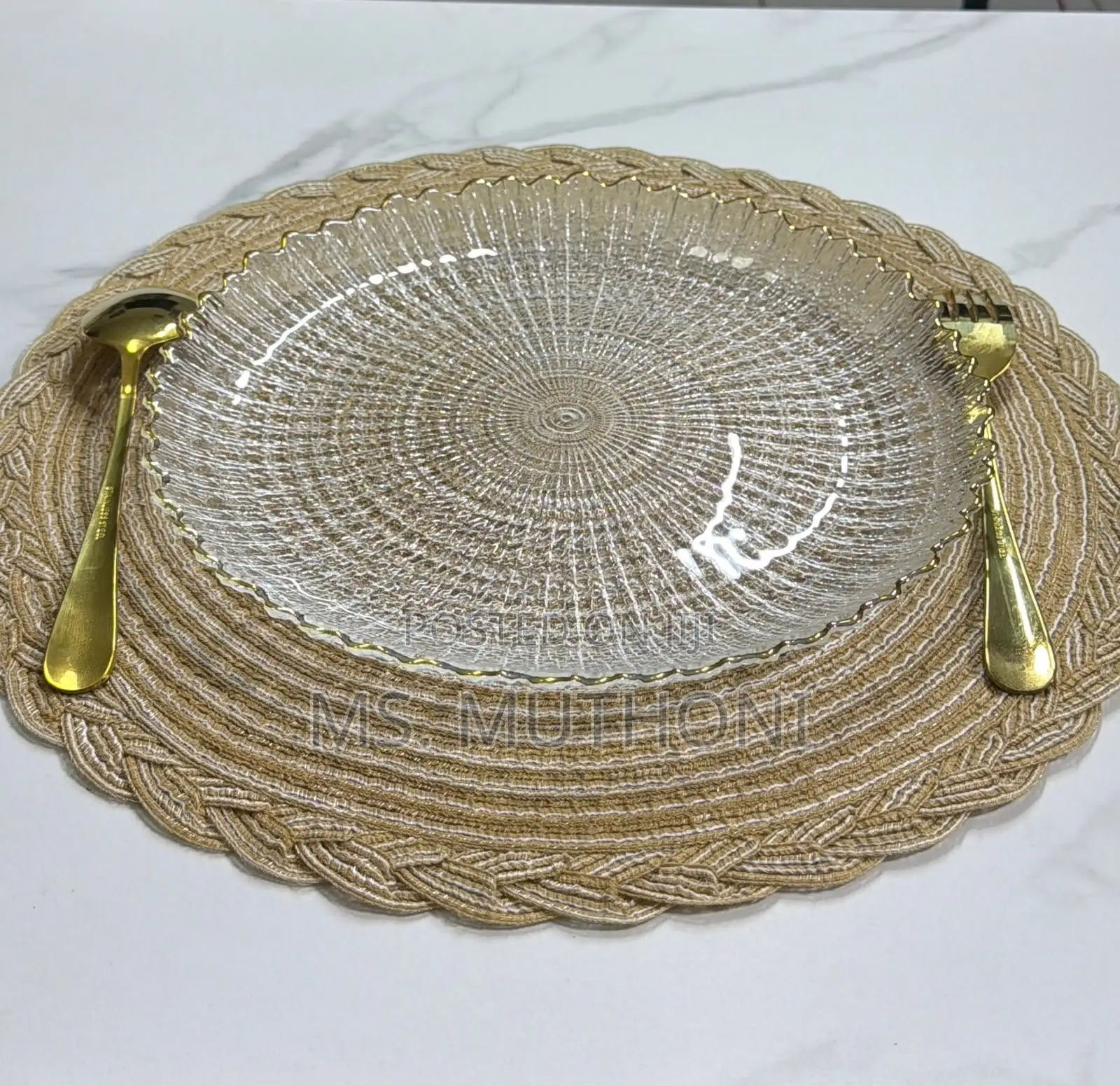 6 PCs High Quality Glass Dinner/ Charger Plates