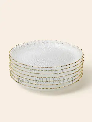 6 PCs Textured Glass Plates With a Wavy Gold Trim