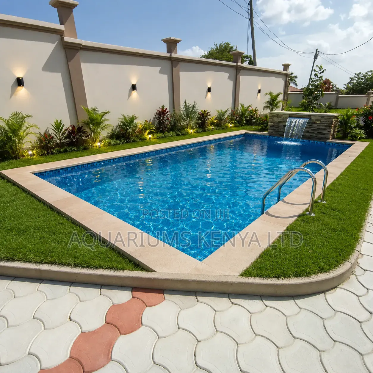 Constructing a Swimming Pool? We Build It From the Ground Up. 