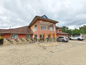 3bdrm Apartment in Karen C for rent