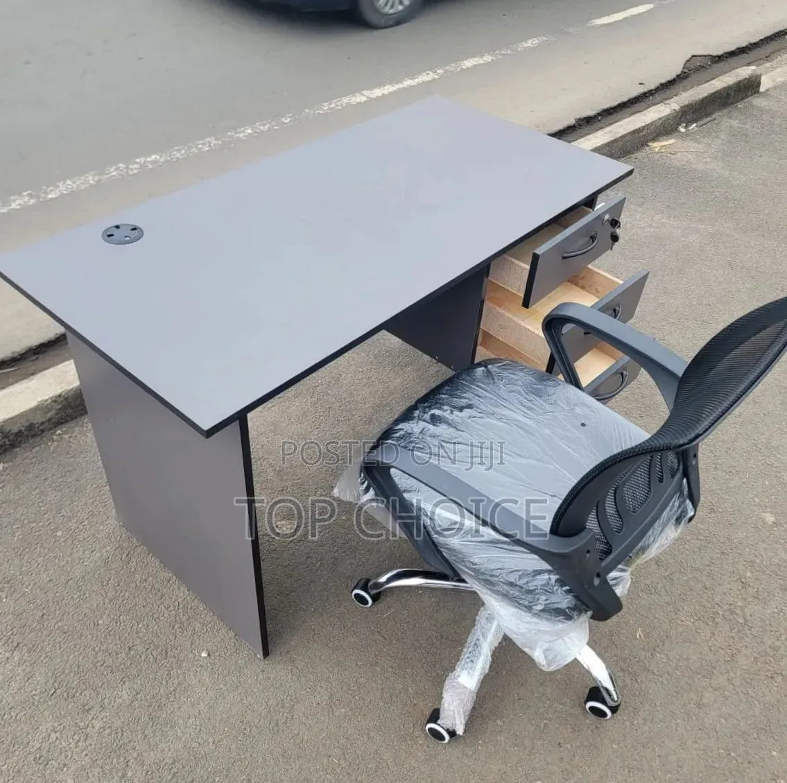 Office Computer Desk With Chair