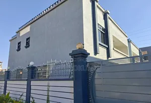 5bdrm Maisonette in Syokimu, Gateway Mall Area for rent