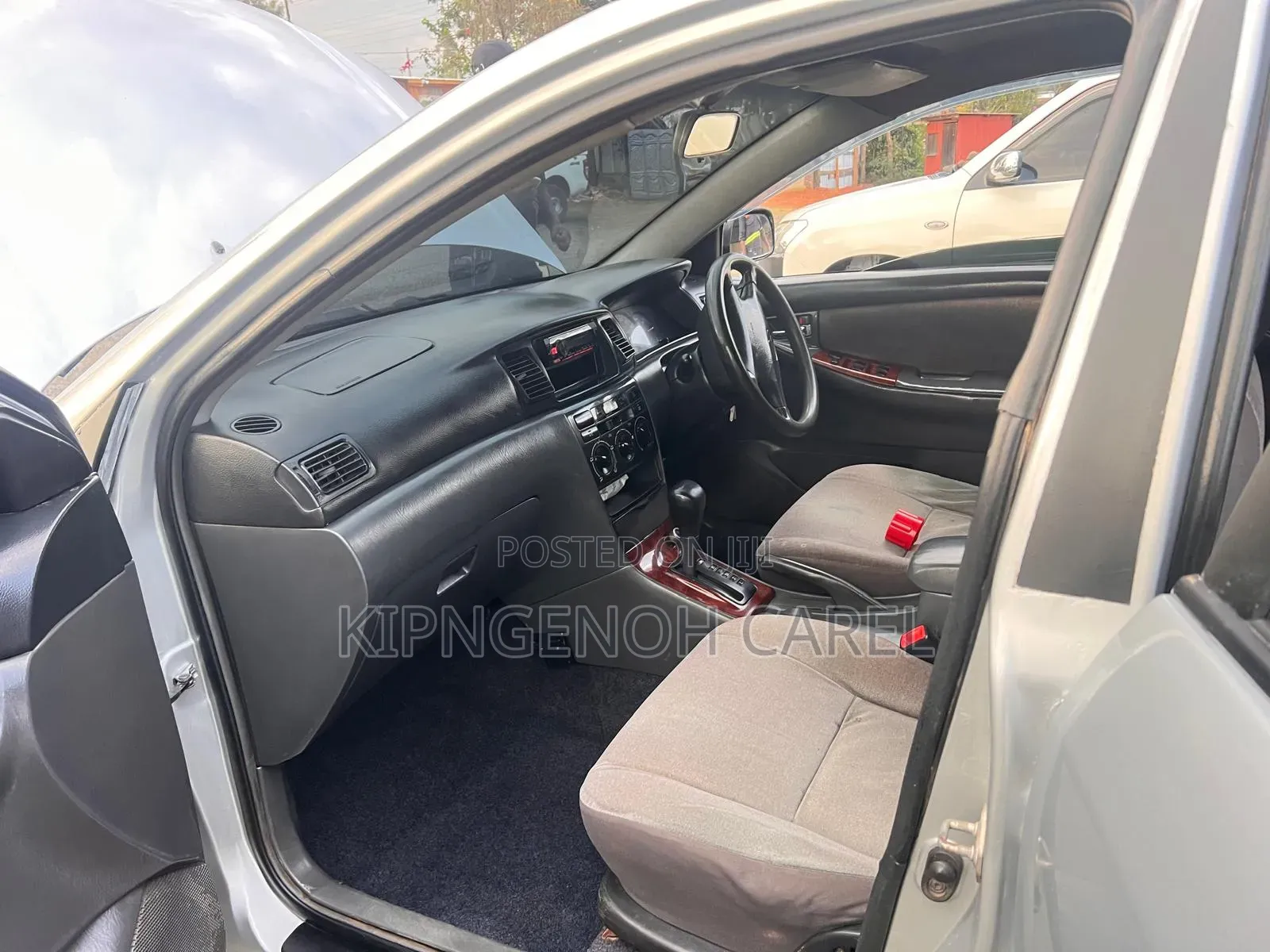 Toyota Corolla 2004 Silver