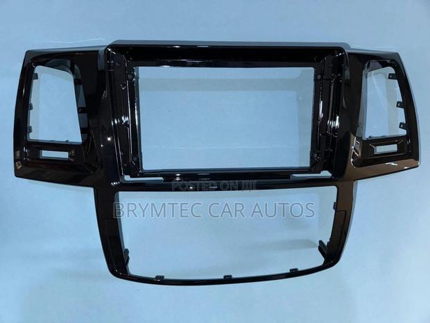 Hilux/Vigo 2009s Wood Finish 9inch Android Conversion Kit - thumbnail 2