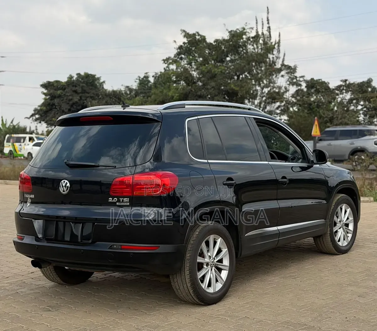Volkswagen Tiguan 2012 Black
